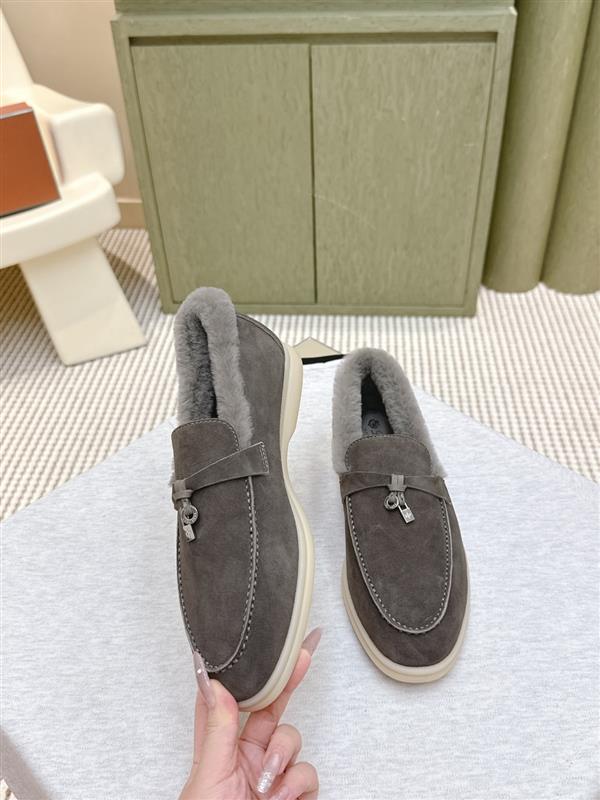 2025126104251649 440